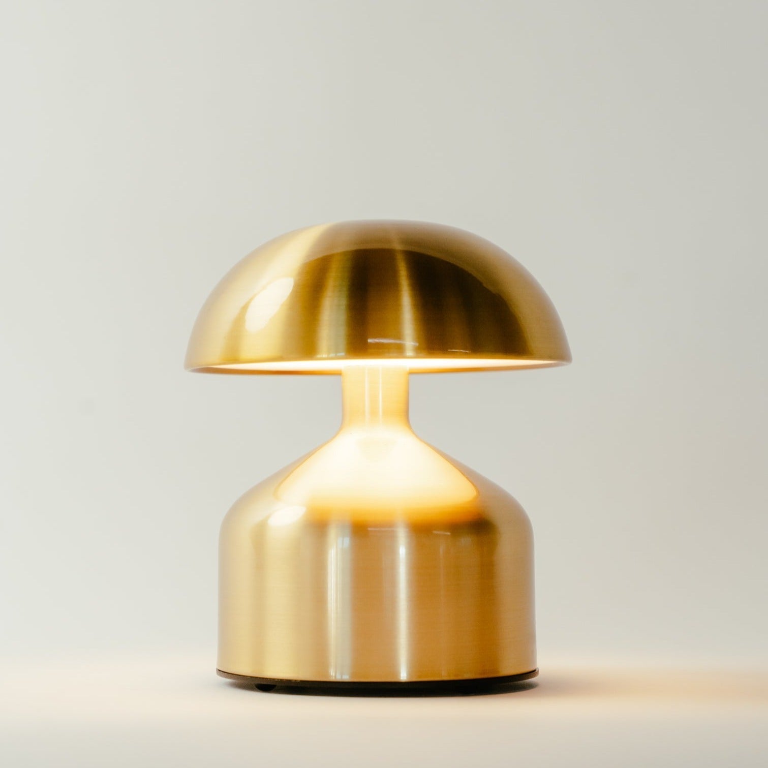 Luminária de mesa Portátil Cogumelo™