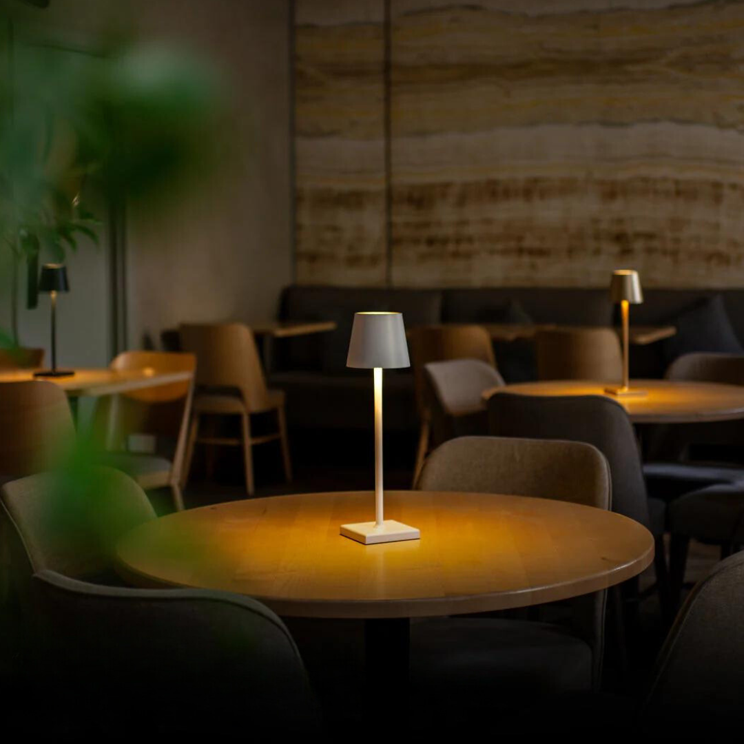 Luminária de mesa Portátil Florence™