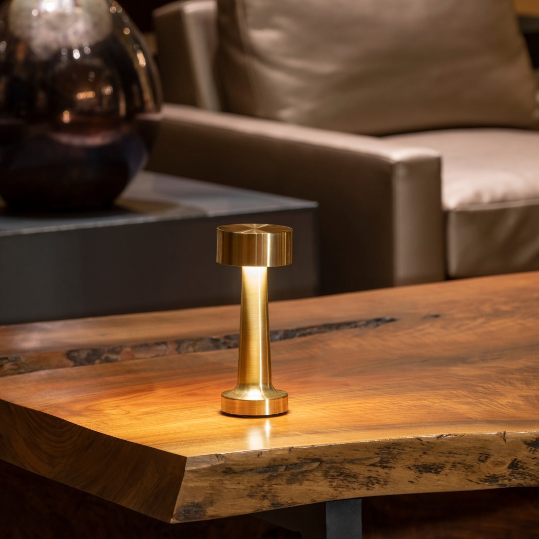 Luminária de mesa Portátil MEGA™