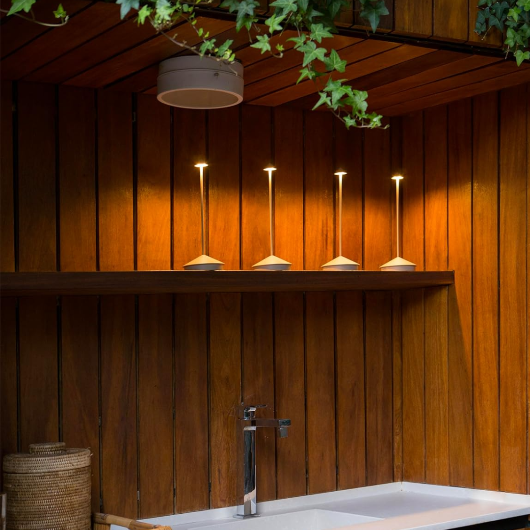 Luminária de mesa Portátil DILLA™